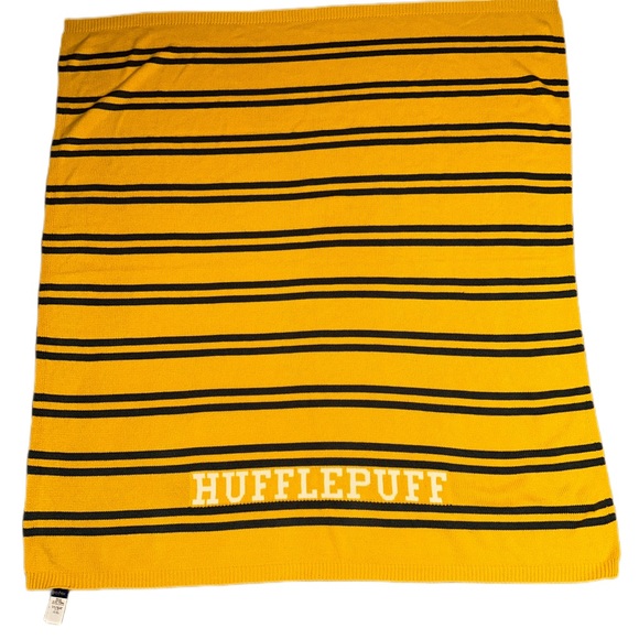 Pottery Barn Teen Other - Pottery Barn Harry Potter Hufflepuff Knit Throw Blanket 50x60